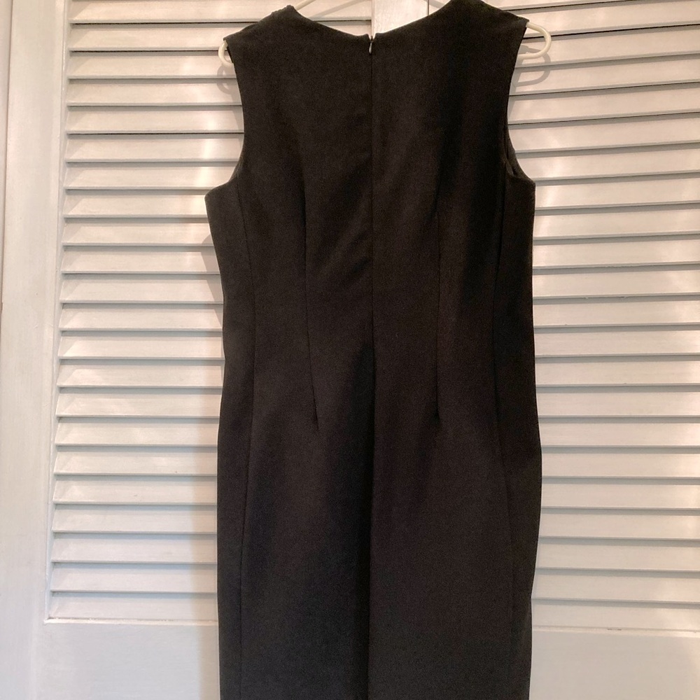 Sandra Darren Classy Basic Black Shaped Sheath Dr… - image 2